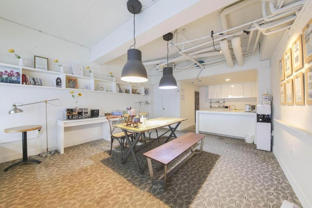 Hotel Gaon J Stay Согвипхо Экстерьер фото